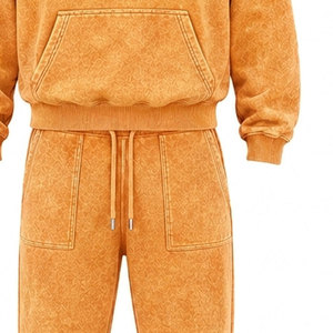 Conjunto Deportivo para Hombre, Color Naranja, Lavado Ácido, 100% Algodón, 480 gsm, Alta Calidad, con Pedrería, Pantalones Largos con Cordón Ajustable, Ropa Casual - Product Image 3