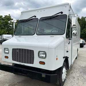 Tractor diésel industrial de servicio pesado 6x4 para operaciones de transporte por carretera, logística y construcción. - Product Image 1