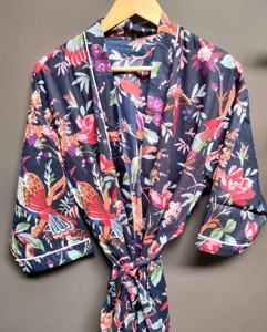 Robe Kimono 100% Coton Imprimé Floral Col V Manches Longues Coupe Ample Tenue d'été Décontractée Peignoir Kimono Femme Robe de Nuit - Product Image 2