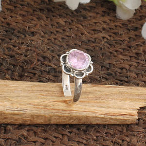 แหวนเงินแท้ประดับพลอยเทอร์ควอยซ์สีชมพูธรรมชาติ ดีไซน์คลาสสิกสำหรับผู้หญิง เหมาะสำหรับงานแต่งงาน งานหมั้น ของขวัญวันครบรอบ รับรองคุณภาพ ขายส่ง - Product Image 6