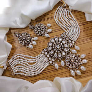 Ensemble de collier et de perles plaqué or Pota Stone 10581374WH Ensemble de bijoux fins exquis - Product Image 1