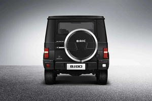 Vehículo Todoterreno Usado 0 km 2023 BJ802.3T con Tracción en las Cuatro Ruedas y Capacidad de Vadeo, Volante a la Izquierda y Derecha - Product Image 3