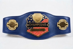 Cinturón de Campeonato de Lucha Libre Personalizado, Cuero Negro, Placa con Bandera Americana Dorada y Placas Laterales, Cinturón de Campeonato Personalizado - Product Image 5