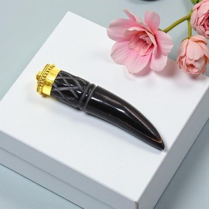 Collar con Colgante de Cuerno de Búfalo Hecho a Mano, Forma Natural, Amuleto de Cuerno Negro, Tamaño Personalizado para Regalo de Boda - Product Image 2