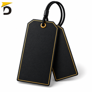 Etiquetas colgantes de moda personalizadas que ofrecen un diseño elegante, material premium y una impresión de calidad para boutiques de ropa y empaques de prendas. - Product Image 3