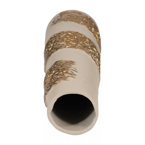 Jarrón de Mesa Moderno de Aluminio Dark Aura, Hecho a Mano, con Textura Acanalada, Acabado Dorado, 12.5 de Alto, 8 de Ancho, Ecológico, Puede Contener Agua - Product Image 5