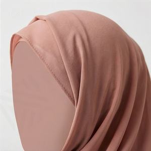 Pañuelo Hijab Transpirable Ligero de Rayón Modal y Bambú con Gorro, Conjunto de Material de Alta Calidad con Gorro Interior de Bambú Suave - Product Image 4