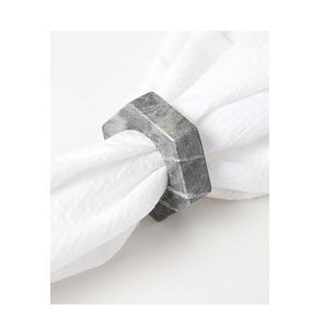 Ensemble d'anneaux de serviette en marbre personnalisables, faits à la main, écologiques, luxueux et modernes, avec un design carré élégant pour la décoration de la maison et de mariage - Product Image 1