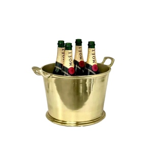 Enfriador de champán chapado en oro y soporte para botellas Logo impreso barware Enfriador de vino de aluminio fundido Logotipo de marca impreso - Product Image 1