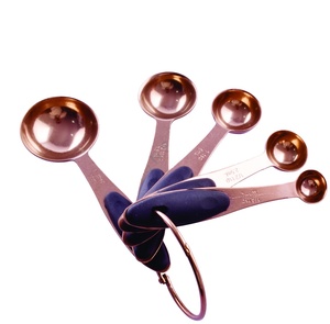 ชุดช้อนตวงทำจากสแตนเลสสตีลดีไซน์ทองแดงคลาสสิก5ชิ้นสำหรับใช้ในครัว - Product Image 1