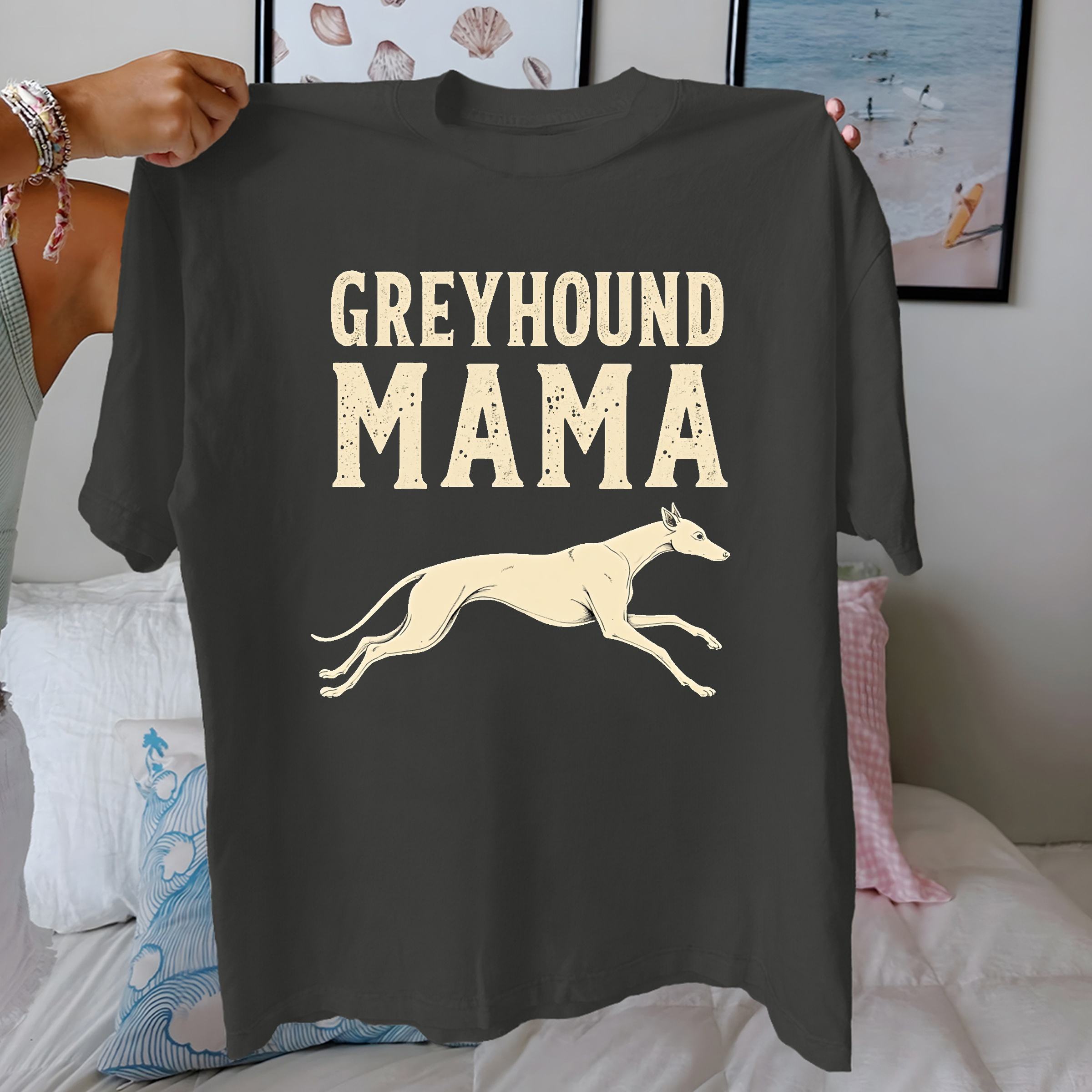 สีเทาเข้ม