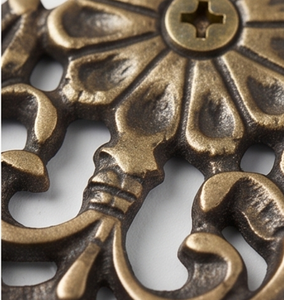 Fine Quality Antique Brass Wall <b>Hook</b> <b>With</b> Flower Design Single <b>Hook</b> For Clothing Storage Decorative Home Accent - Product Image 2