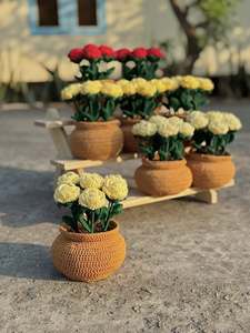 Fleurs faites à la main au crochet, plantes en pot, fleurs artificielles pour toujours, cadeau à un ami, parfait pour la décoration intérieure, fabriqué OEM au Vietnam - Product Image 4