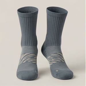 Calcetines Deportivos Personalizados con Logotipo, Transpirables, Duraderos, Suaves, para Gimnasio, en Paquete de Pares, para Hombre y Mujer - Product Image 1