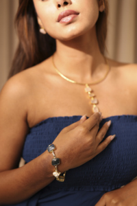 Collier ras du cou en alliage plaqué or avec pendentifs géométriques en pierre naturelle, chaîne minimaliste à maillons, bijoux unisexes pour tous les jours - Product Image 6
