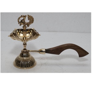 Traditional Brass Diya ZE740 ZARA ENTERPRISES Round Industrial for Bedroom Home Temple Oil <b>Lamp</b> Decor Gifts Leaf - Product Image 1