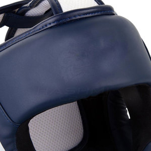 Protector de cabeza de boxeo de diseño premium hecho en Pakistán para mayor comodidad, seguridad y estabilidad en el entrenamiento. - Product Image 4