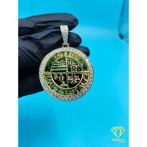 Colgante de Lujo en Plata de Ley 925, Joyería Hip Hop de Alta Calidad, Medallón de Amor y Lealtad, Colgante Hip Hop con Baño de Oro - Product Image 3