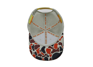 Gorra Trucker de 5 Paneles con Malla Transpirable y Logotipo de Parche de Goma Ajustable, Gorra Deportiva Casual para Adultos, Hecha en Vietnam - Product Image 4