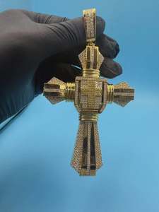 Colgantes de cruz religiosa con moissanita VVS, colgante de cruz personalizado, colgante de plata 925 estilo hip hop, joyería cristiana para regalo de comunión. - Product Image 5