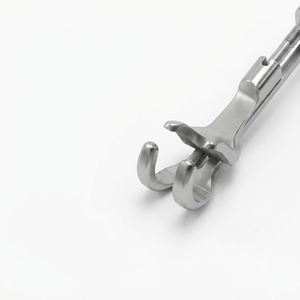 เครื่องมือผ่าตัดกระดูกแบบออร์โธปดิกส์ สแตนเลสสตีล ยี่ห้อ Lambert-Lowman รุ่น Bone Clamp ขนาด 7 นิ้ว ปากจับ 2x2 แฉก กว้าง 1 นิ้ว - Product Image 5