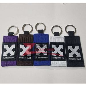 Jiu Jitsu personnalisé porte-clés karaté taekwondo arts martiaux bjj porte-clés logos personnalisés étiquette tissée broderie fabriquée au Pakistan - Product Image 1