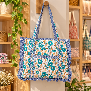 Grands sacs fourre-tout matelassés pour femmes, imprimés à la main avec des motifs floraux, sacs de voyage bohèmes pour la nuit, le week-end, la plage, sacs écologiques pour les courses, les courses au supermarché et les voyages - Product Image 2