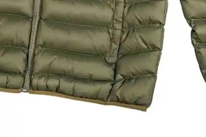 Chaqueta de Plumón con Capucha para Hombre, Color Verde Oliva, Cierre de Cremallera, Cortavientos, Informal, para Invierno, Corte Regular, Color Sólido, Exterior de Poliéster - Product Image 2