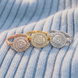 Anillo de Diamantes Reales con Corte Brillante Redondo en Oro Blanco de Alta Calidad, Clásico, para Compromiso, con Plazo de Entrega Corto, para Mujer - Product Image 4