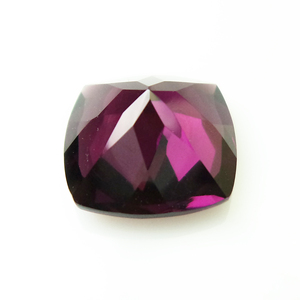 Gema de Granate Rodolita Suelta para Joyería, Corte Cojín Facetado 12x12mm, Piedra Semipreciosa para Joyería GEMFORTE INC - Product Image 5