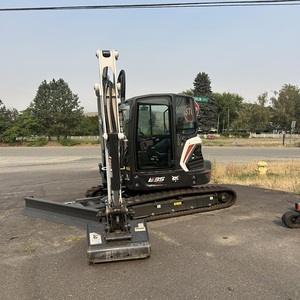 รถตักตีนตะขาบขนาดเล็ก Bobcat T86 ที่ทนทาน เหมาะสำหรับงานก่อสร้าง จัดสวน เกษตรกรรม และงานขนย้ายวัสดุ - Product Image 4