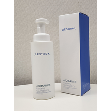 Estura Atobarrier Detergente Schiumogeno Grande Capacità 400ml Scontato, Detergente Viso Leggermente Acido a Bassa Irritazione, 2 Pezzi - Product Image 1