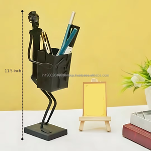 งานฝีมือศิลปะโบราณของชนเผ่าขนาด11.5นิ้วปากกาเหล็กสีดำแบบดั้งเดิมขาตั้งสำหรับตกแต่งสำนักงานที่บ้านจากอินเดีย - Product Image 6