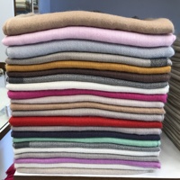 Écharpe enveloppante en laine Pashmina tissée à la main douce et chaude surdimensionnée Nouveau modèle Hijab en fil de cachemire durable imprimé pour femmes. Accueil