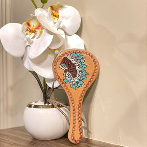 Espejos de maquillaje de cuero en relieve estampados hechos a mano florales personalizados genuinos regalos especiales de dama de honor con estilo de Rodeo occidental - Product Image 3