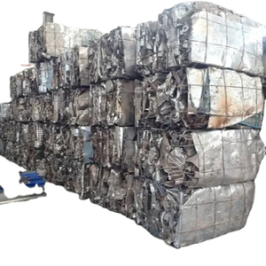 Déchets d'acier inoxydable non allié prélaqué de qualité supérieure, grade 304, résistance 460 MPa, pour le recyclage et les opérations de fusion en fonderie, usage mondial - Product Image 1