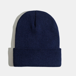 Gorro de Punto Rojo Unisex de Primera Calidad, 100% Acrílico, Color Sólido, Gorro Casual de Invierno para Adultos, 56-58CM - Product Image 5