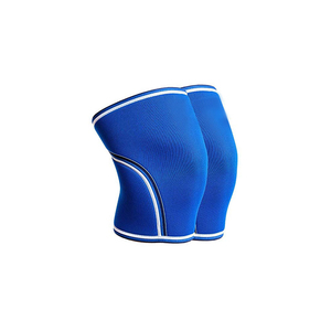 Genouillère élastique noire de couleur unie pour hommes, offrant soutien et protection - Product Image 3