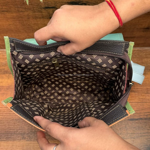 Vente chaude 2025 sac à dos à la mode 2-en-1 multi-usage en cuir recyclé unisexe sac d'école et bandoulière sac à main en gros sacs en vrac - Product Image 6