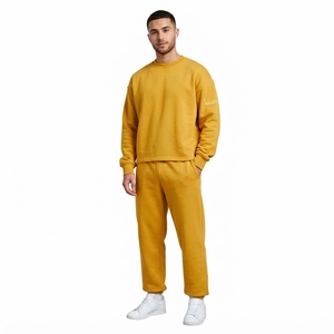 Ensemble sweat-shirt col rond jaune moutarde et pantalon de jogging pour homme, tenue décontractée streetwear, ensemble assorti deux pièces - Product Image 1