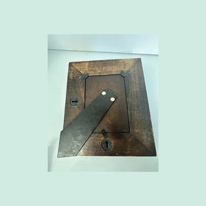 Marco de Fotos Contemporáneo de Madera Sólida, Diseño Minimalista y Elegante, para Exhibición en Escritorio o Mesa, Decoración Moderna para Hogar u Oficina - Product Image 5