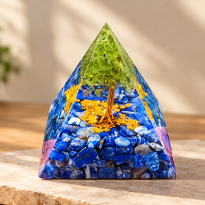 Pyramide d'Orgonite Arbre de Vie en Cristal d'Olive avec Gravier d'Agate en Résine pour Décoration d'Intérieur - Fournisseur en Gros - Product Image 2
