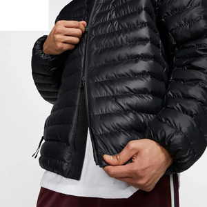 Veste d'hiver unisexe en duvet de canard surdimensionnée, personnalisable avec logo, style streetwear, pour garder au chaud - Product Image 4
