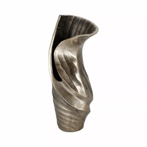 Vase mural en aluminium design industriel avec poignée, pour table, 8 pouces de long, 4,5 pouces de haut, écologique - Product Image 5