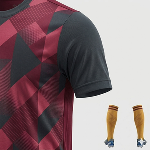 Uniforme de Fútbol 2026, Nuevo Modelo, 100% Poliéster, Antibacterial, Transpirable, de Secado Rápido, Personalizable al por Mayor para Equipos, OEM - Product Image 2
