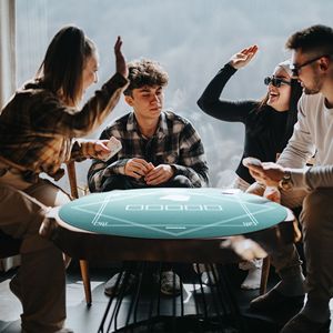 Tappetino da Poker Texas Hold'em Verde Scuro con Fondo Antiscivolo, Accessori per Giochi da Tavolo - Product Image 2