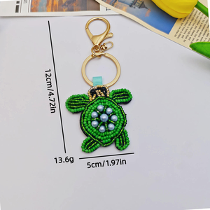 Llaveros de tela bordados con cuentas hechos a mano con diseño de animales marinos adorables: conchas, estrellas de mar, langostas y cangrejos - Product Image 5