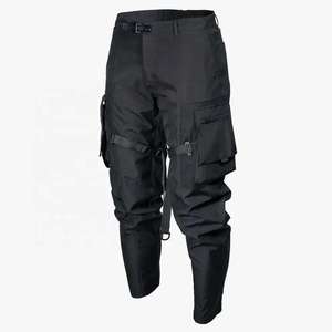 Pantalon Techwear Homme Personnalisé Imperméable Tactique Cargo Multi-poches Cyberpunk Streetwear avec Bretelles Fonctionnelles Joggers - Product Image 3