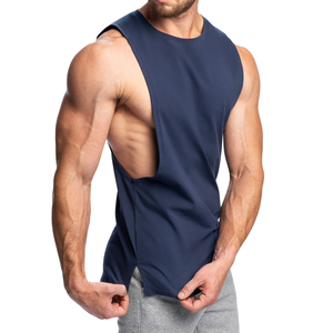 เสื้อกล้ามออกกำลังกายผู้ชายแบบเว้าลึก ผ้าคอตตอนผสมสแปนเด็กซ์ แห้งเร็ว สั่งทำได้ - Product Image 6