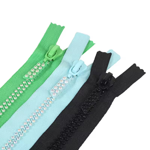Vente en gros d'usine 3 #   5 #   8 #   Fermeture éclair double rangée à dents en résine et caoutchouc colorées, à extrémités fermées, pour vêtements et sacs - Product Image 3